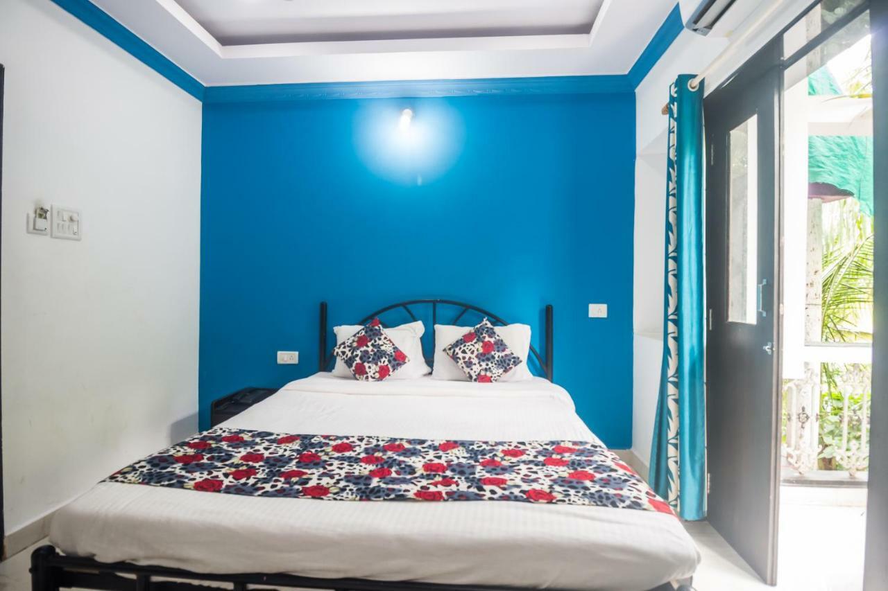Queen Of Queen'S Hotel Calangute Bagian luar foto